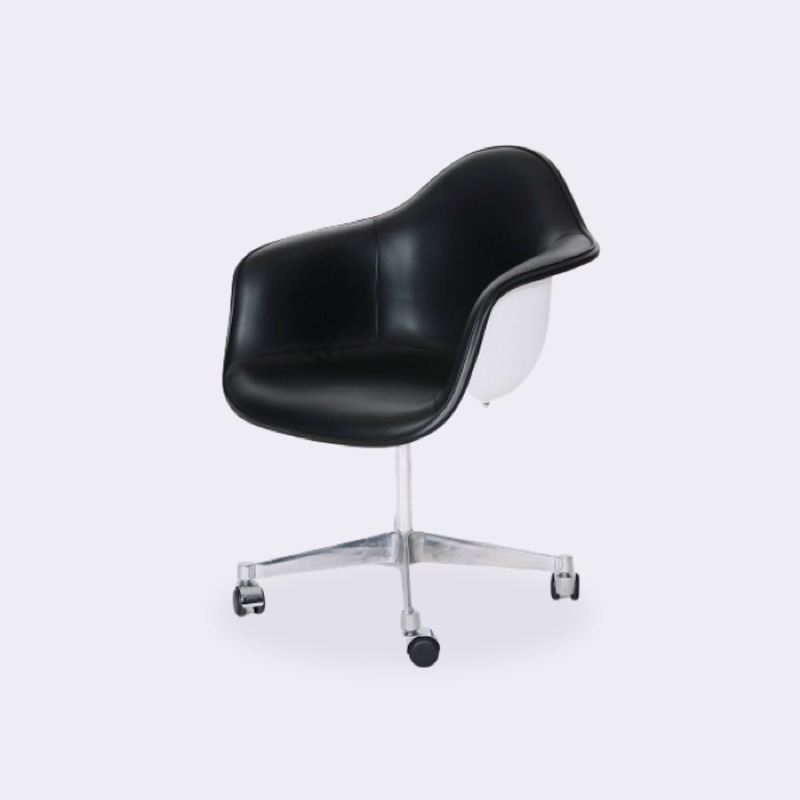 월스와일 FG38 chair(Leather)